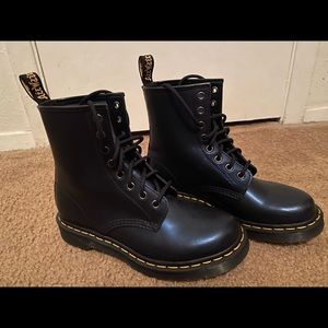 1460 W Dr.Martens boots